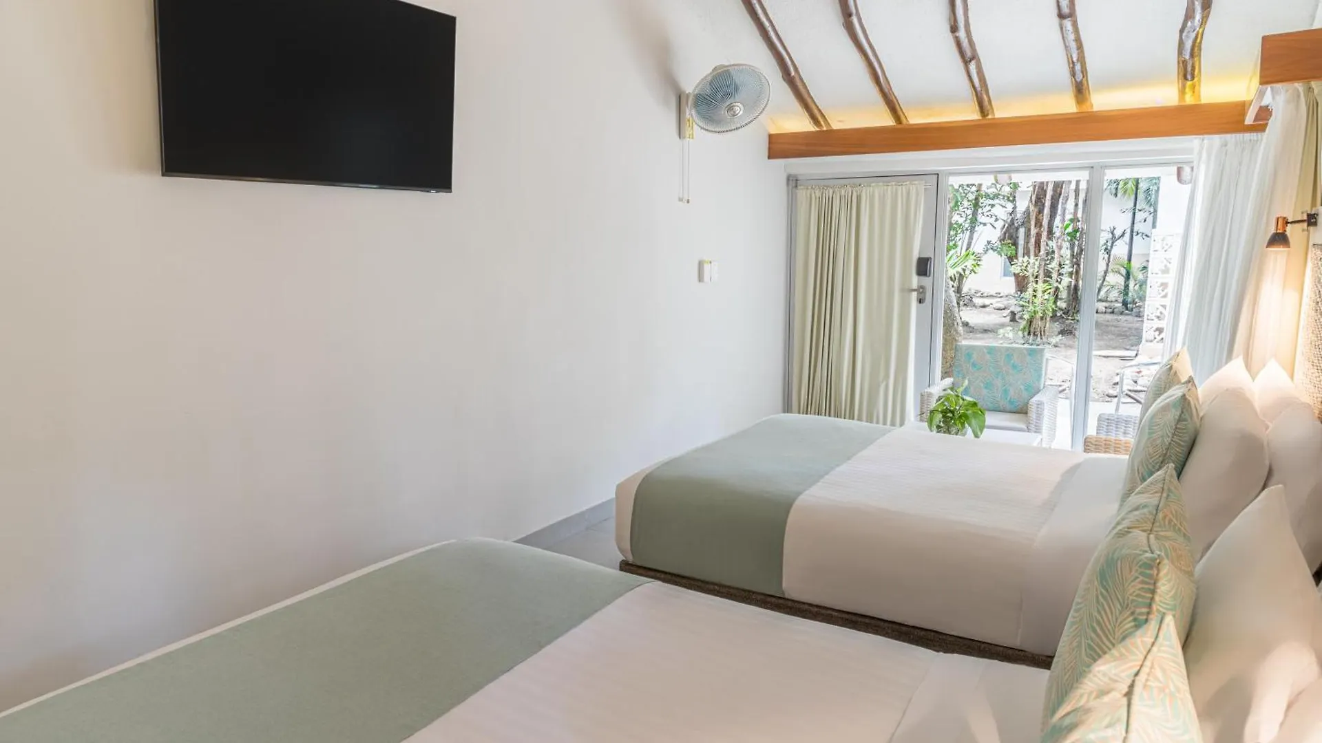 Hotel Irotama Bungalows & Bohios Santa Marta   Santa Marta (Magdalena)